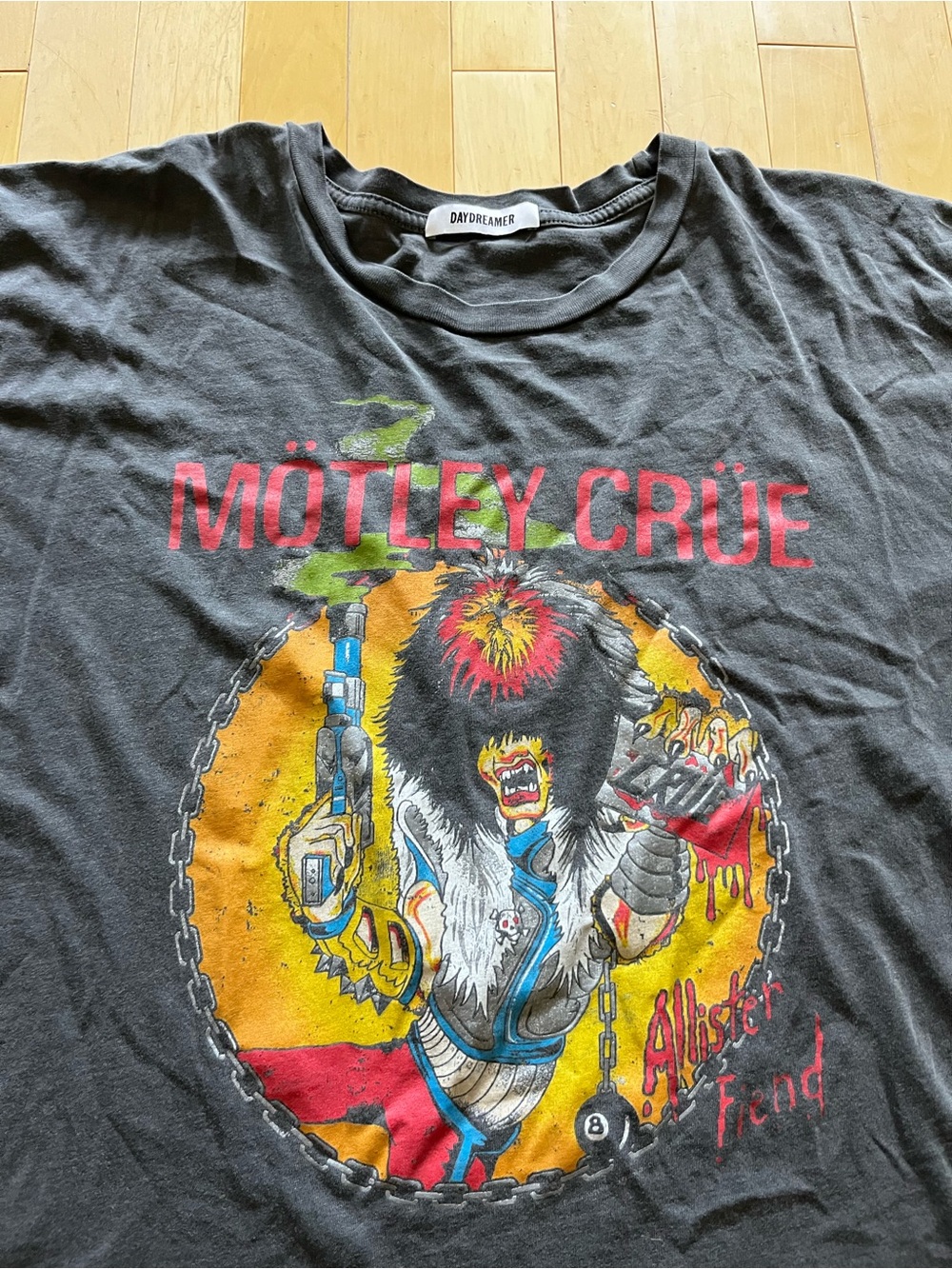 Daydreamer Motley Crüe Graphic Band Tee - Picture 7 of 9